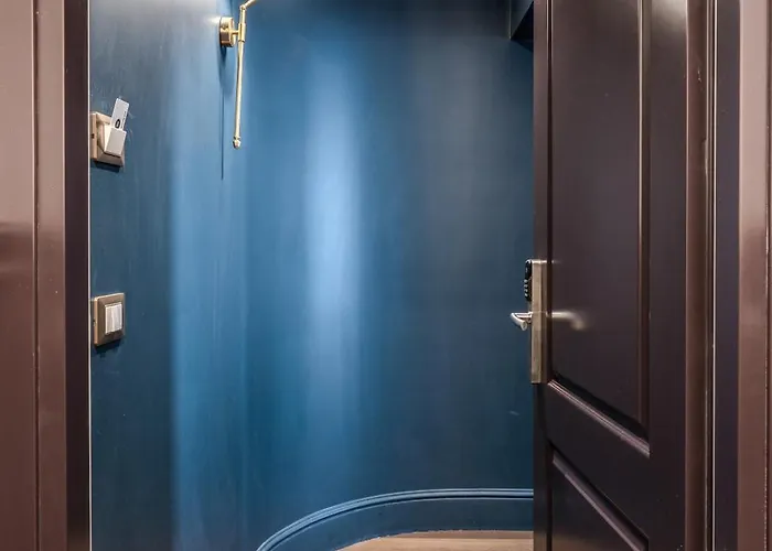 بيت ضيافة Antica Residenza Del Corso 4*