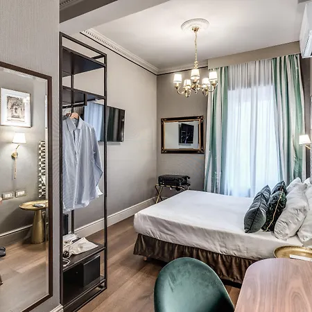 Antica Residenza Del Corso בית הארחה רומא