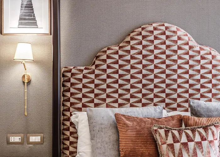 Antica Residenza Del Corso 4*