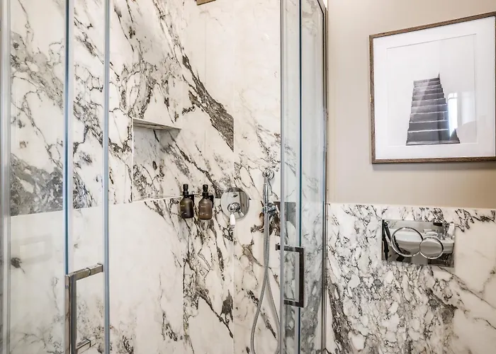 بيت ضيافة Antica Residenza Del Corso 4*