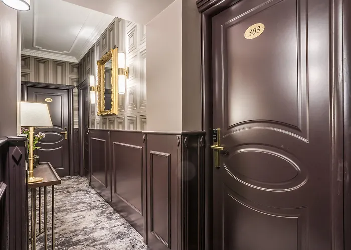 بيت ضيافة Antica Residenza Del Corso